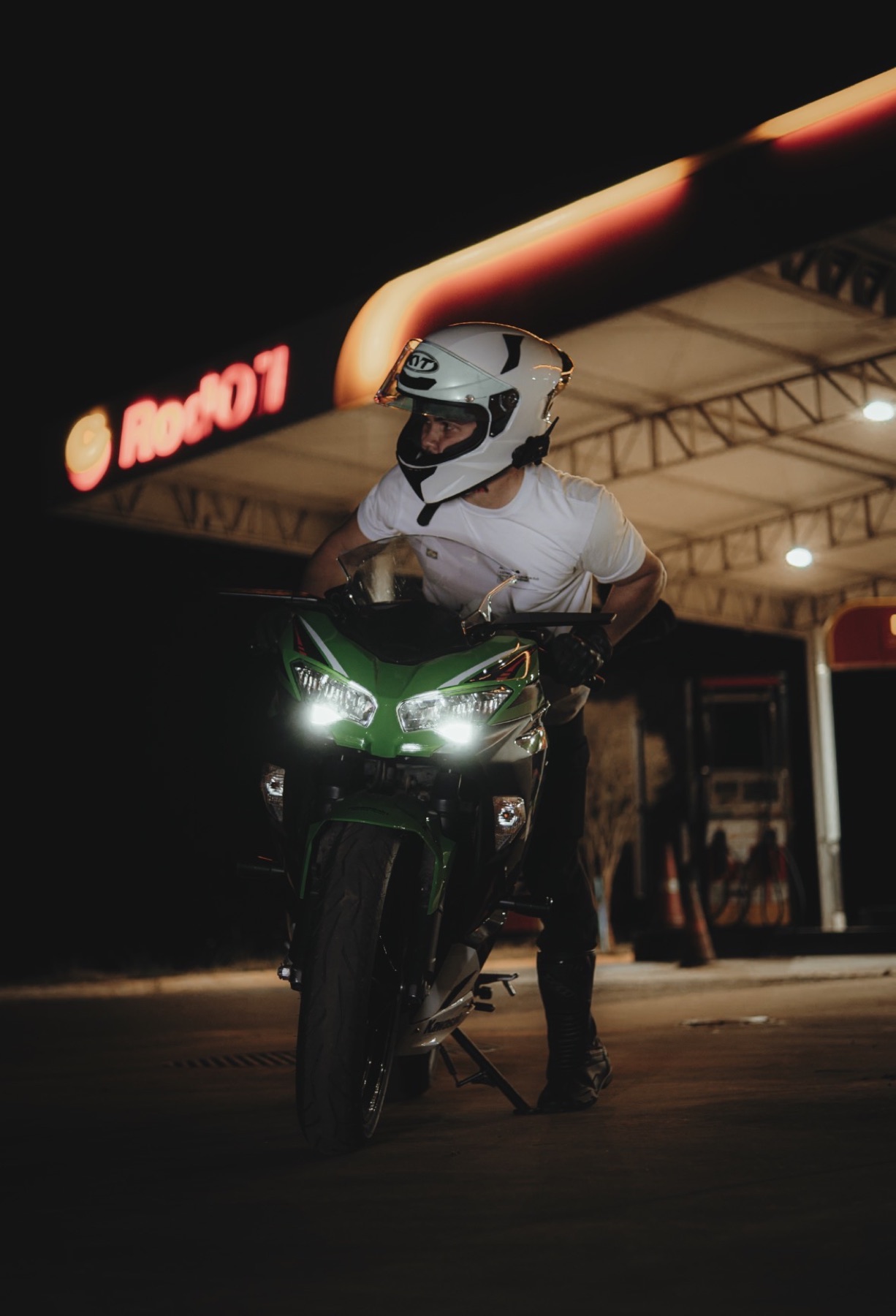 Ensaio fotográfico com motocicleta — foto 04