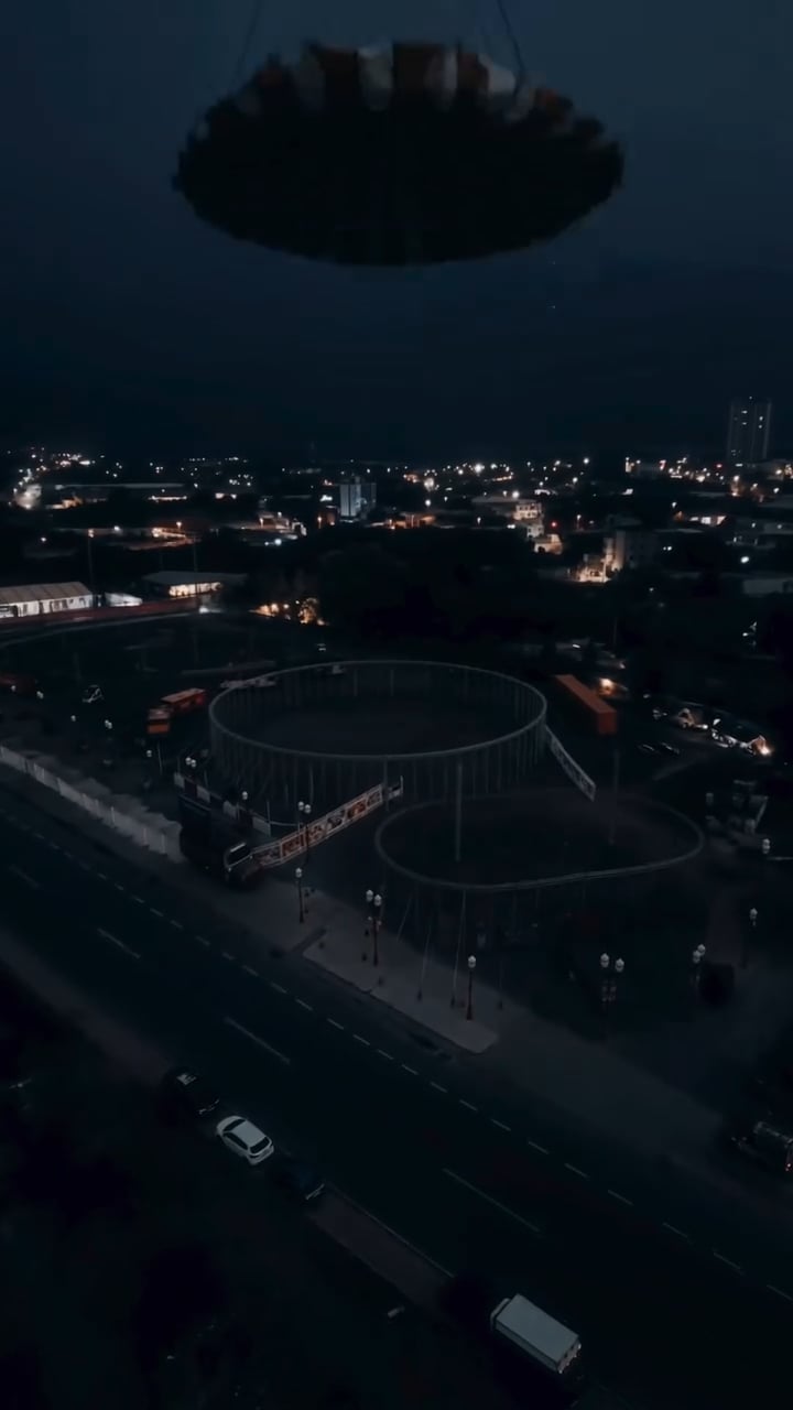 Capa do vídeo NOITE DE ENCANTO